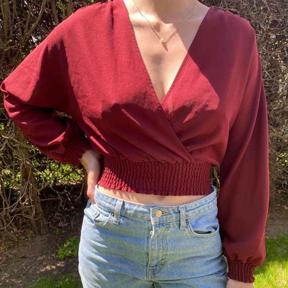 Aritzia Wilfred Blouse in Burgundy! - Picture 1 of 5